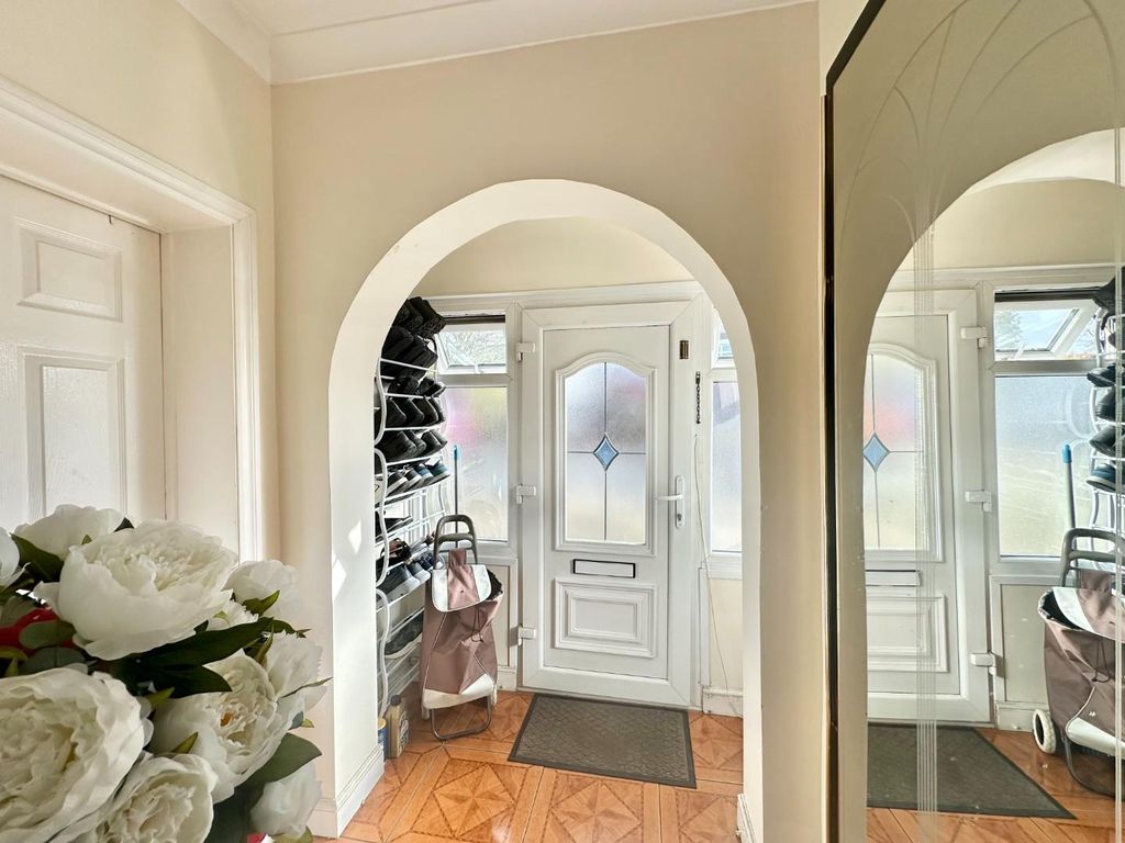 Property photo 2 of 23 Img_8133.Jpg