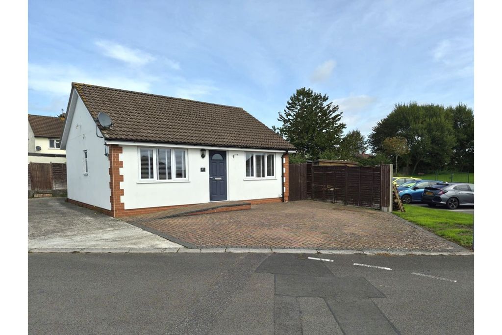 Property photo 1 of 13