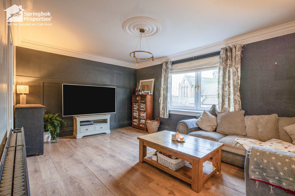 Property photo 2 of 16 Image 1