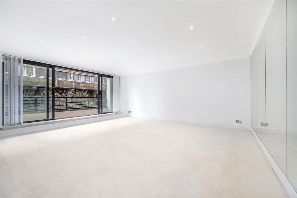 Property photo 3 of 19 55047-Hi-Res (7).Jpg