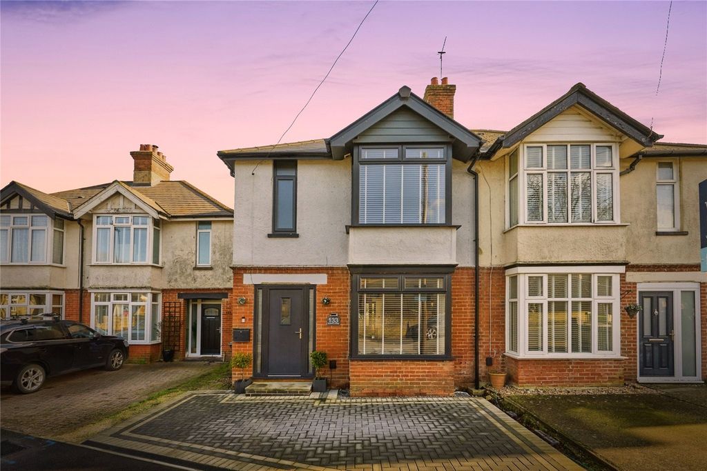 Property photo 1 of 21 Front