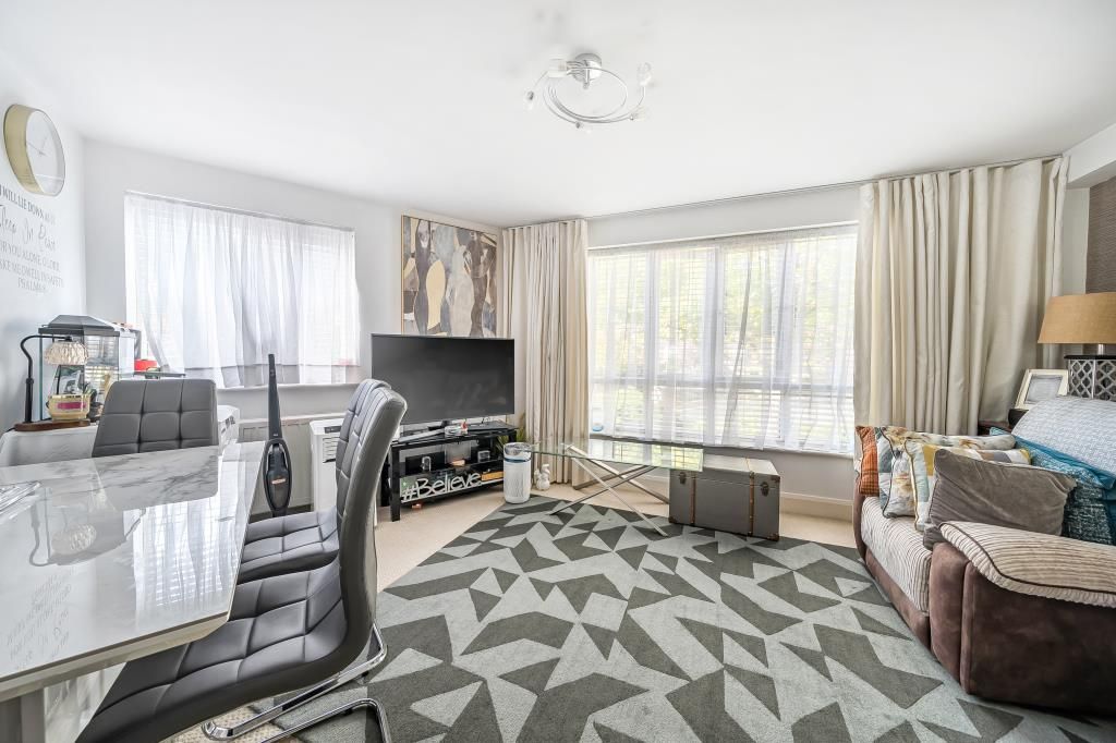 Property photo 2 of 17 Living Area