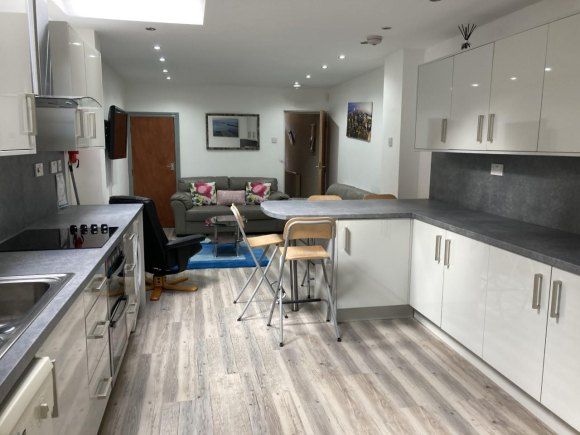 Property photo 3 of 19 Kitchen To Lounge 2020.2.Jpg