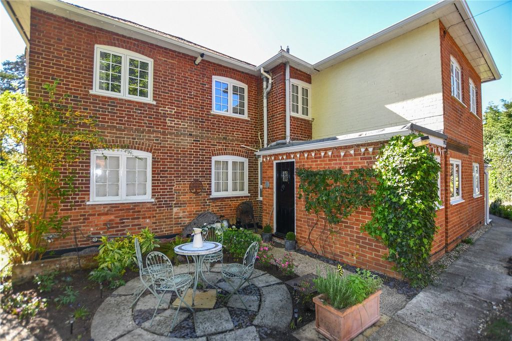 Property photo 1 of 11 Picture No. 17