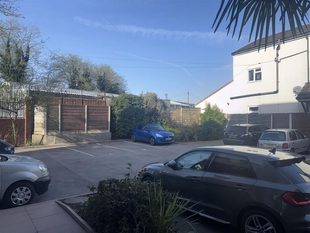 Property photo 2 of 11 Img_1488.Jpeg