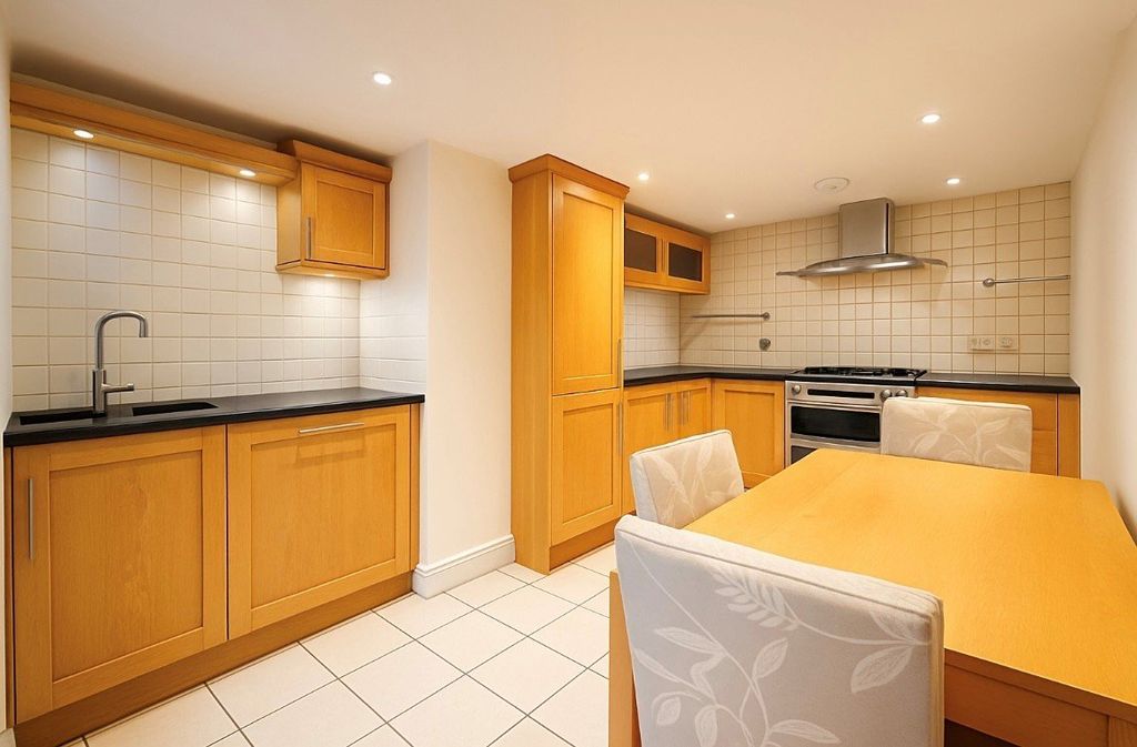 Property photo 3 of 14 Picture No. 12
