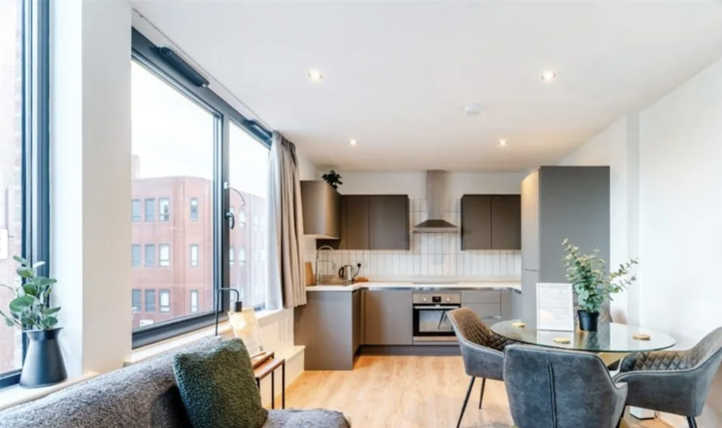 Property photo 3 of 5 3. Kitchen .Png