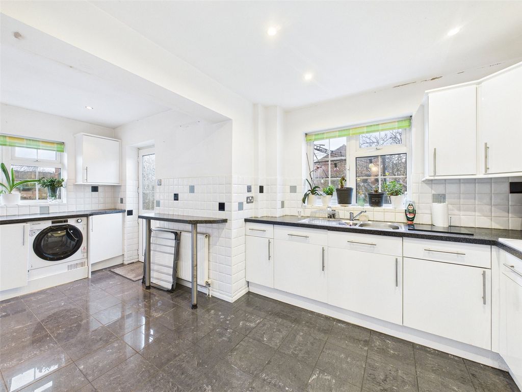 Property photo 3 of 12 Picture No. 08