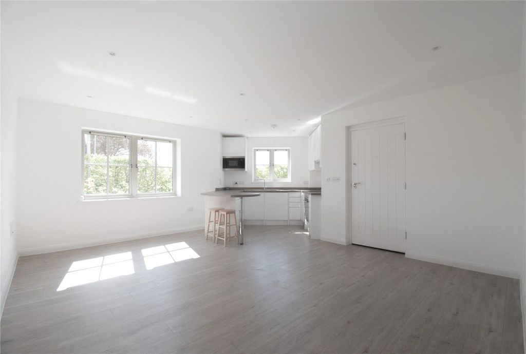 Property photo 2 of 7 Picture No. 05