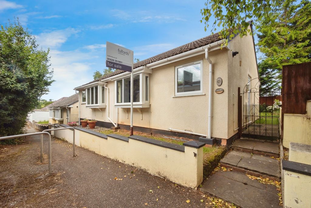 Property photo 1 of 10 Photo