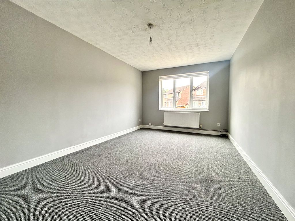 Property photo 3 of 10 Picture No. 19