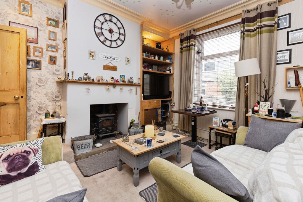 Property photo 2 of 16