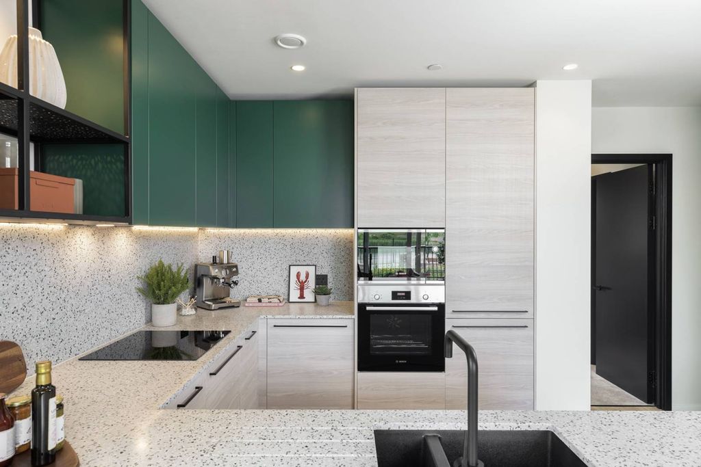 Property photo 3 of 11