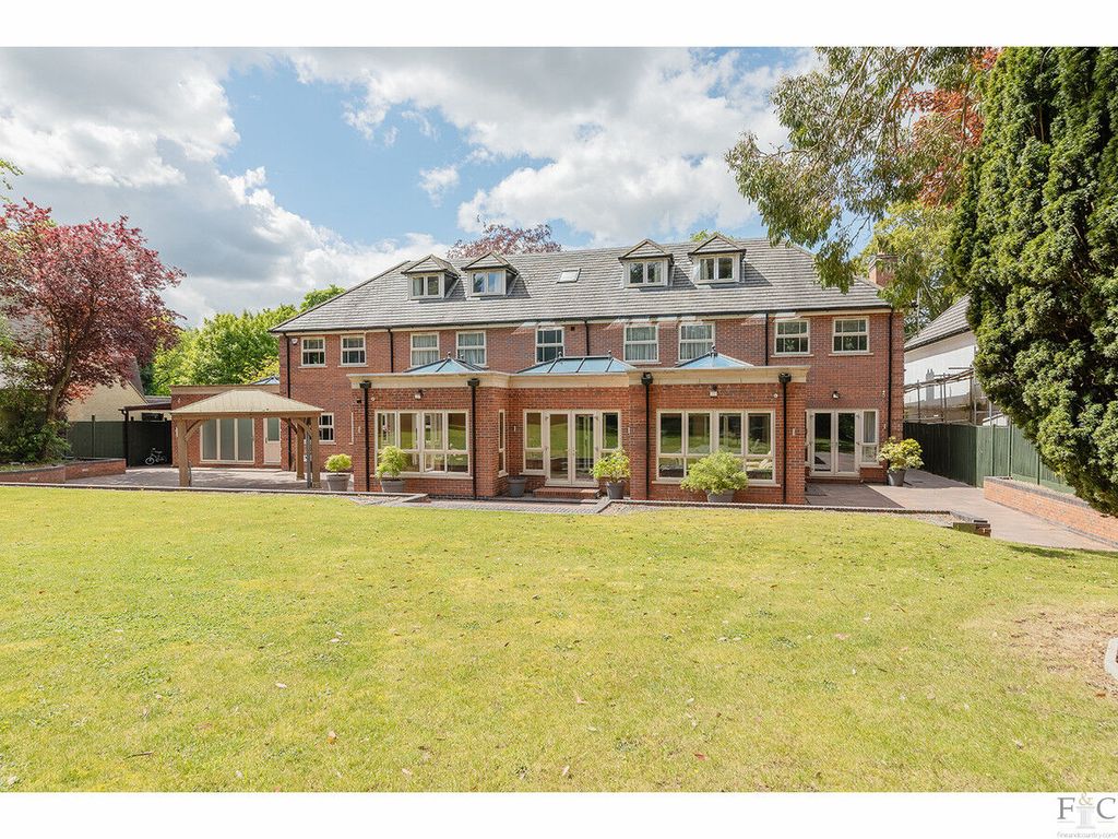 Additional image 4 of 8 bed detached house for sale8 Blackthorn Lane, Oadby LE2