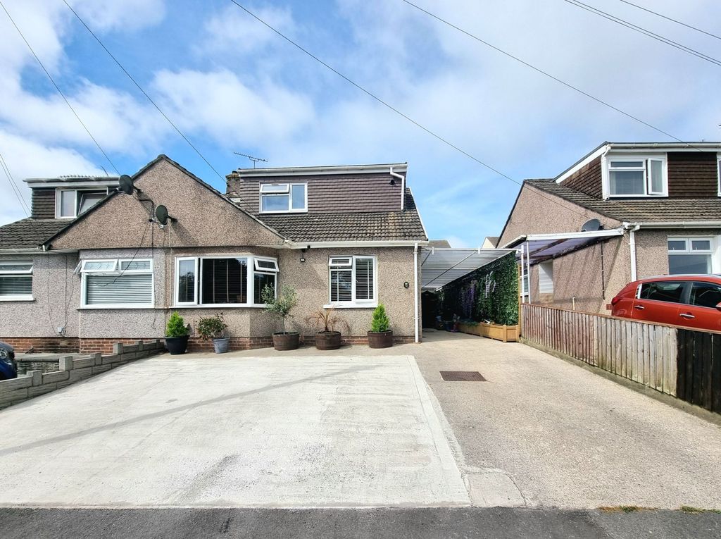 Property photo 1 of 37