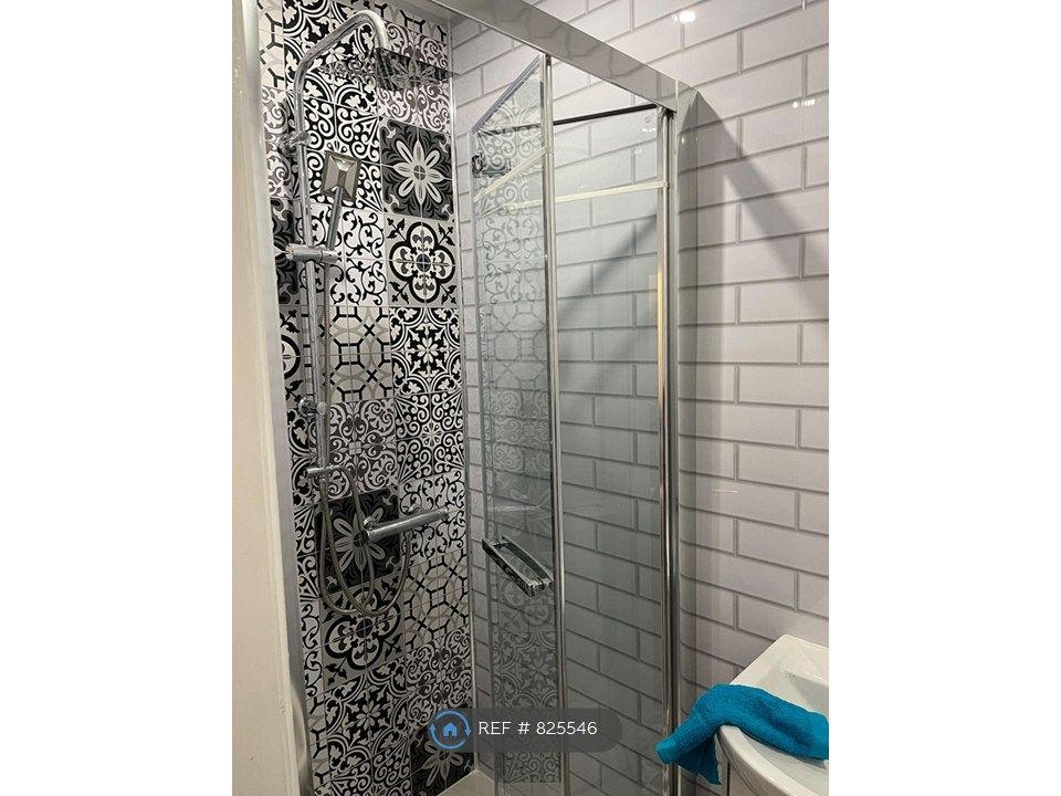 Property photo 3 of 8 Shower For Ensuite Room