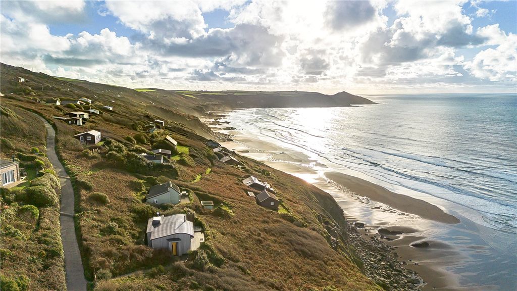 Property photo 1 of 22 Picture No. 04