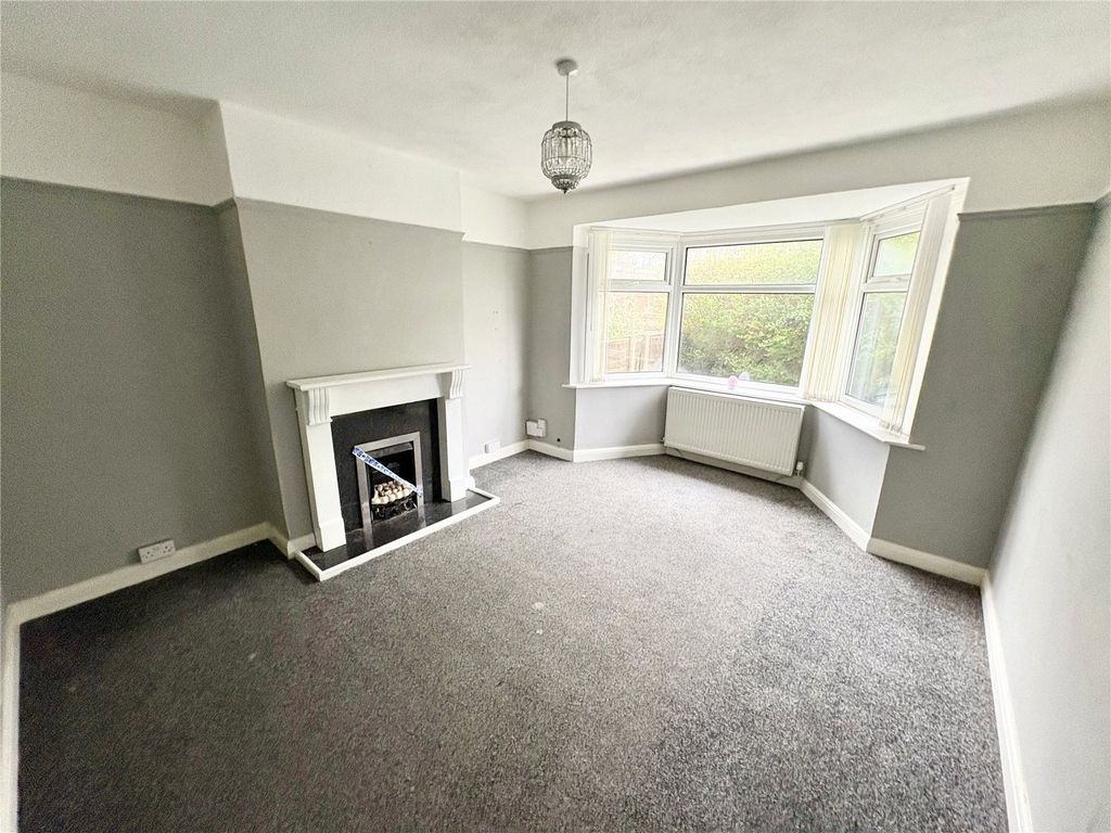 Property photo 2 of 21 Picture No. 03