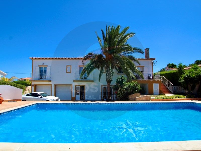 Property photo 3 of 48