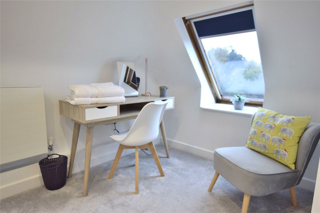 Property photo 2 of 21 Picture No. 10