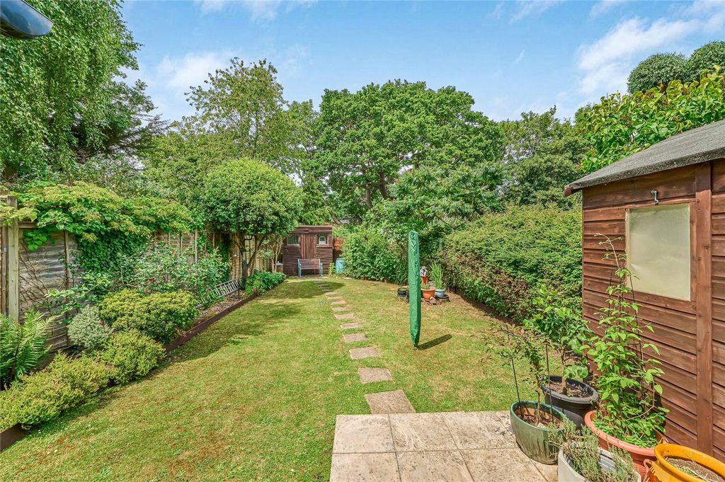 Property photo 2 of 17 Picture No. 41