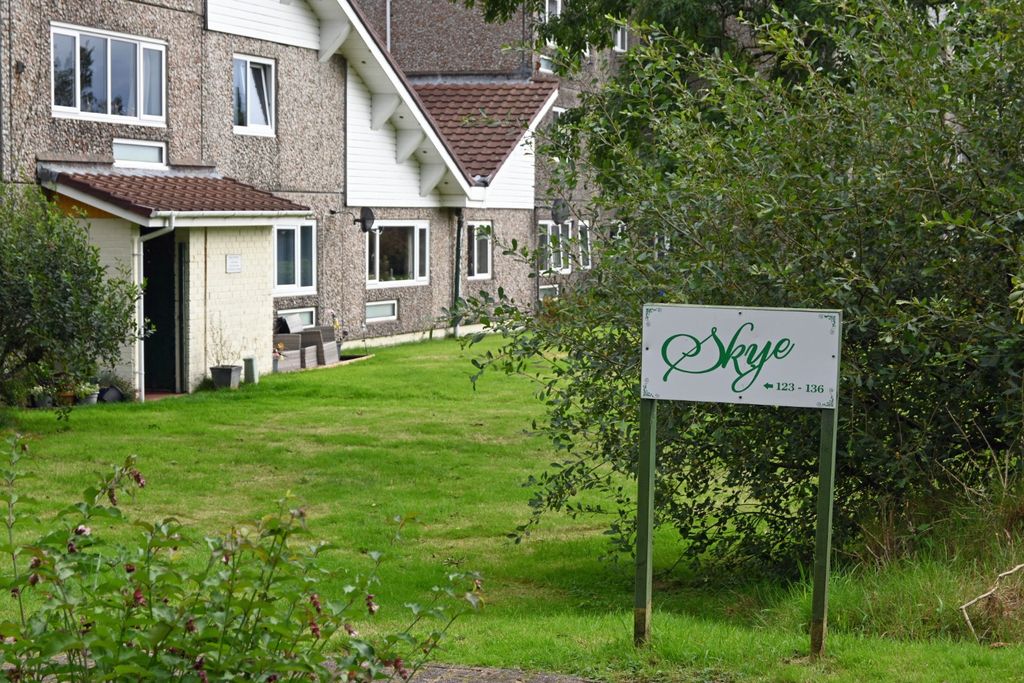 Property photo 2 of 23 4472303