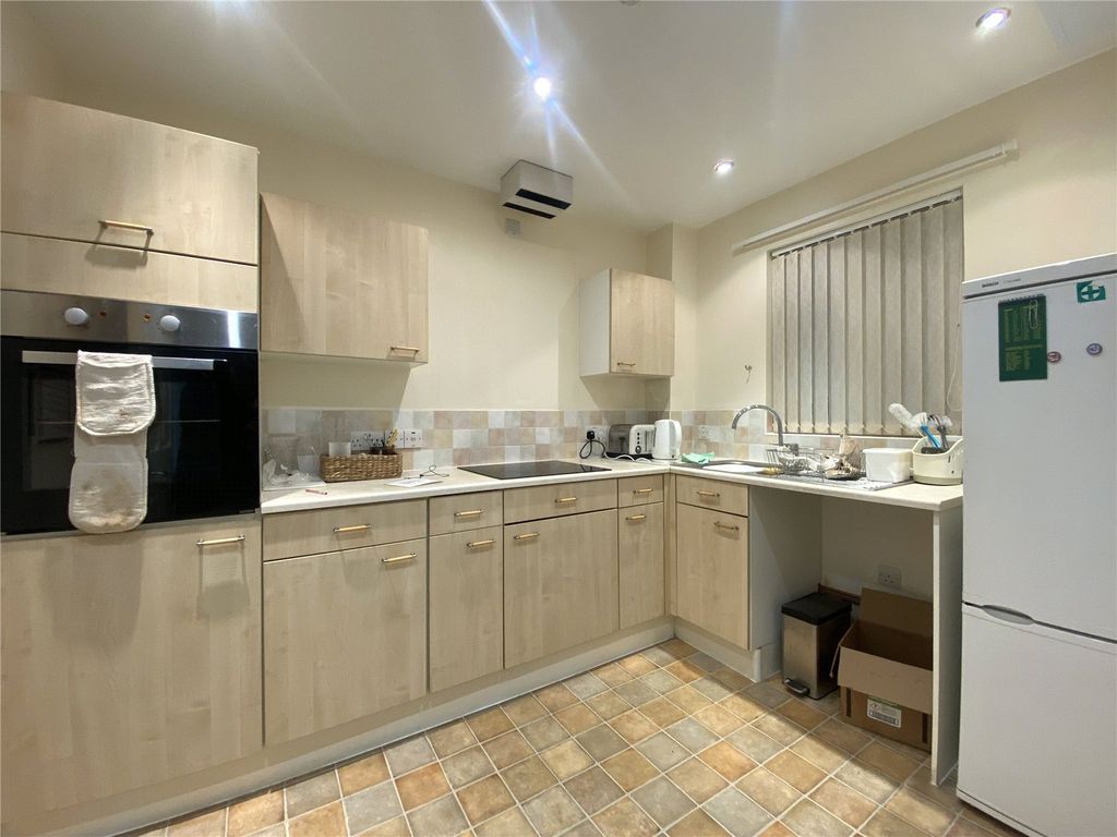 Property photo 3 of 9 Picture No. 05