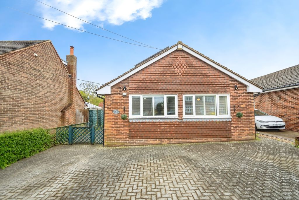 Property photo 1 of 17 Photo
