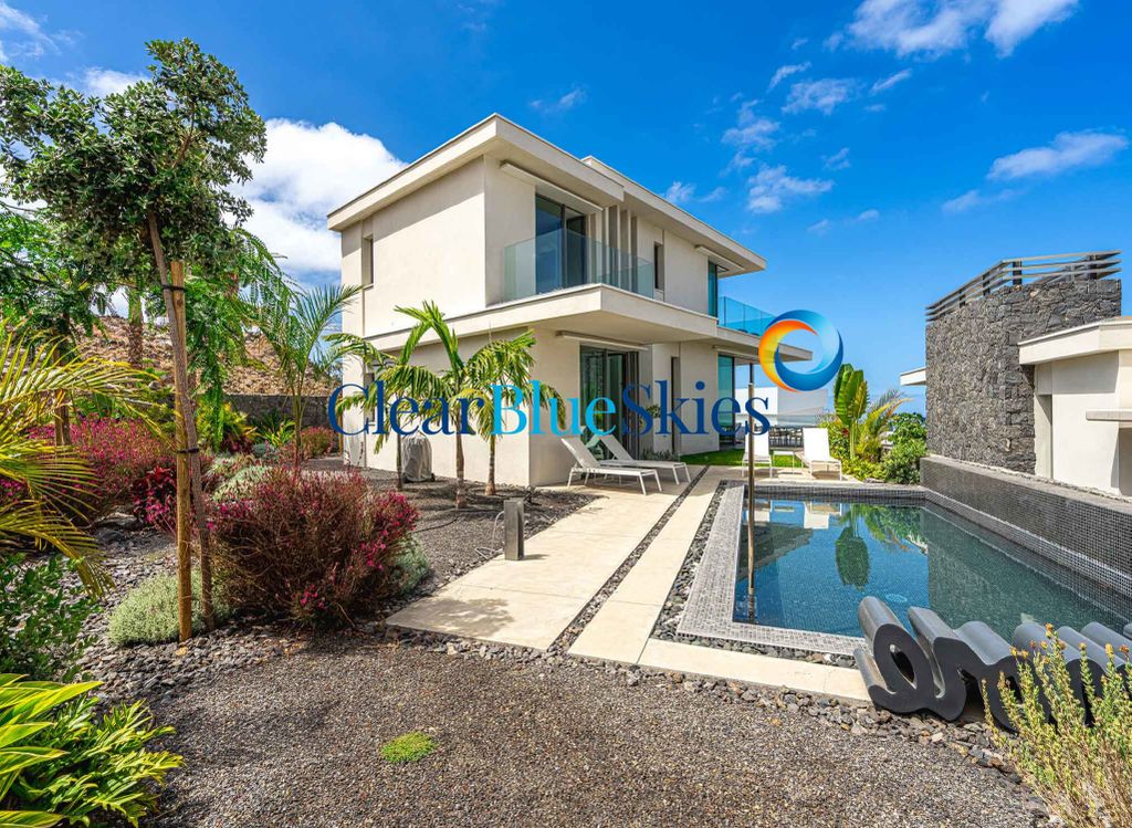 Property photo 1 of 30