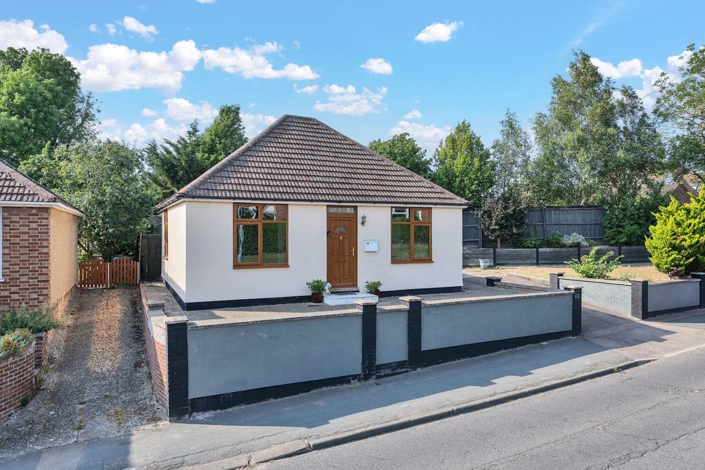 Property photo 1 of 15