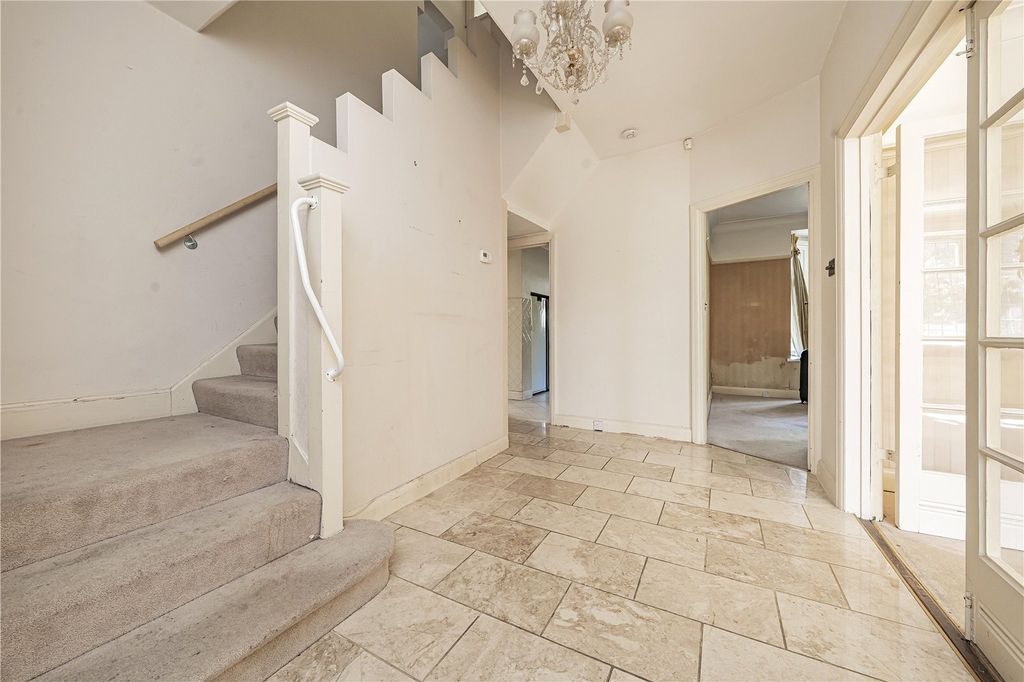 Property photo 3 of 13 Picture No. 05