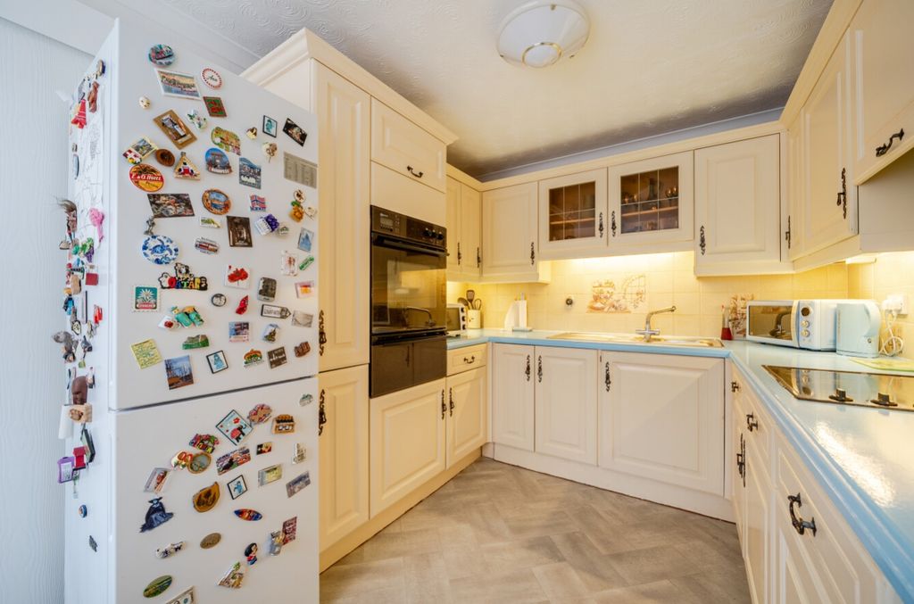 Property photo 3 of 10 1449129-1-69E6B8d053467