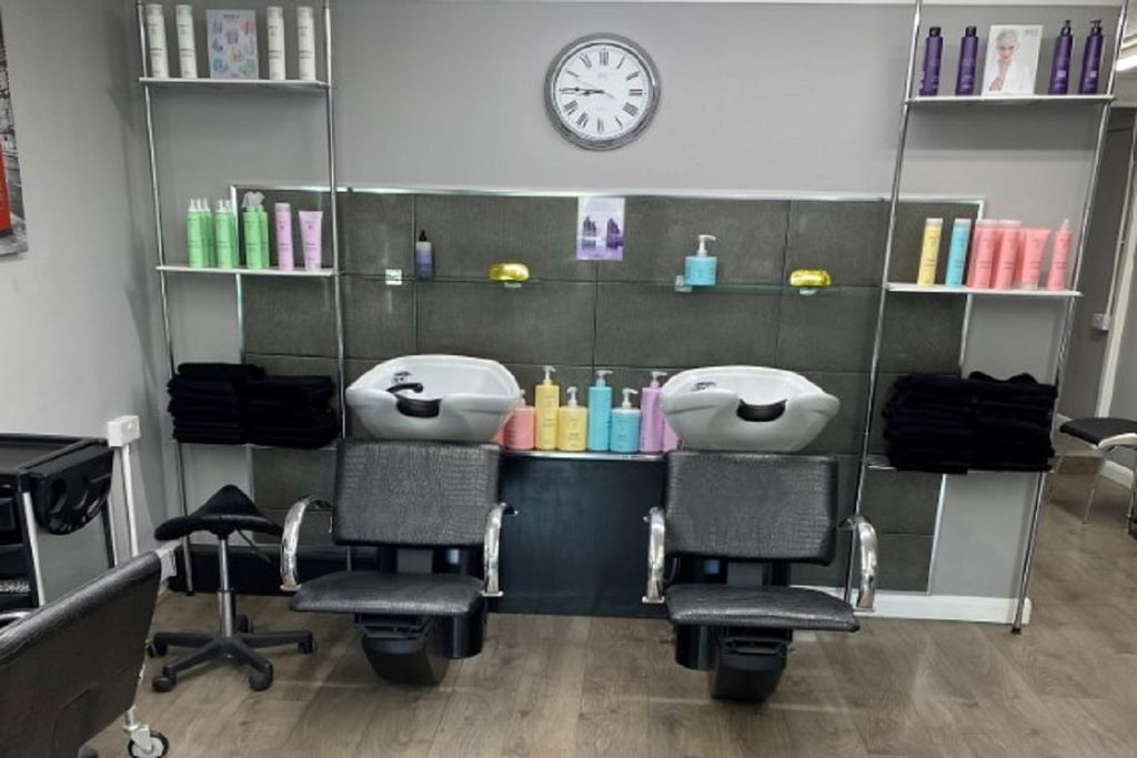 Property photo 3 of 7