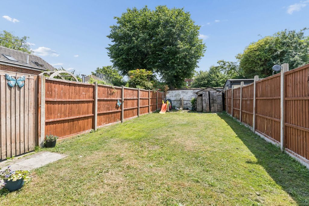 Property photo 3 of 22