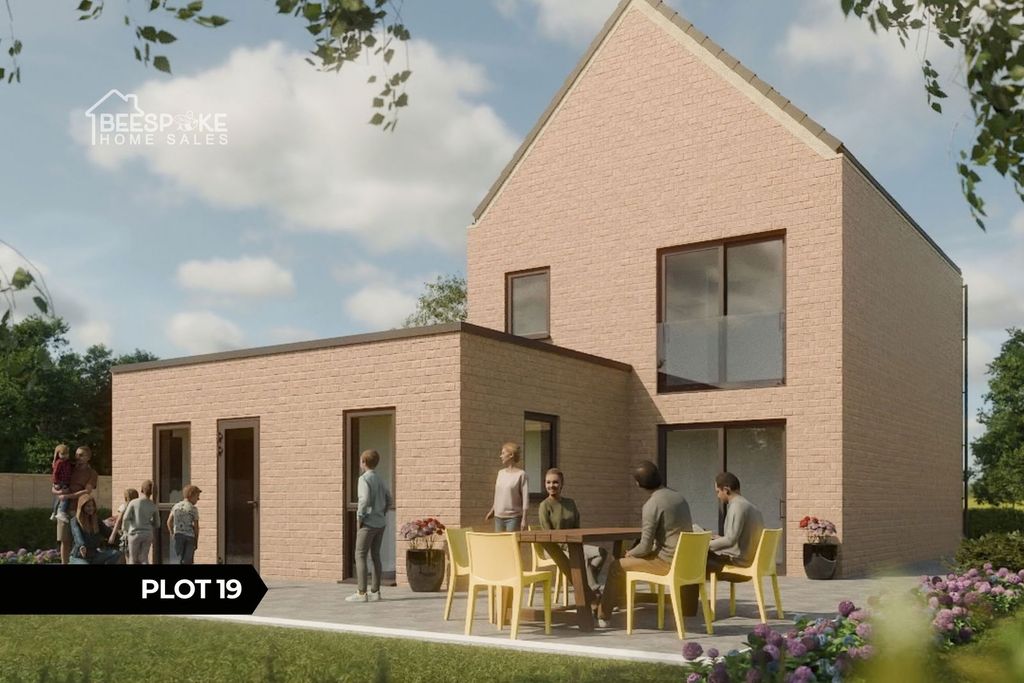 Property photo 2 of 21