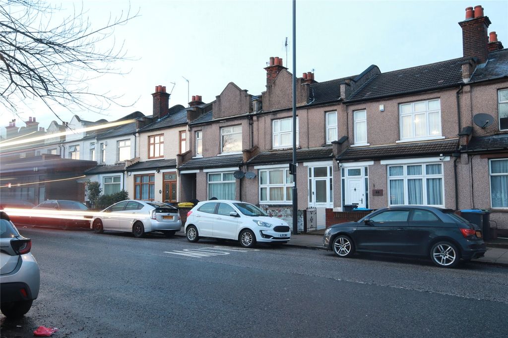 Property photo 2 of 9 Picture No. 05