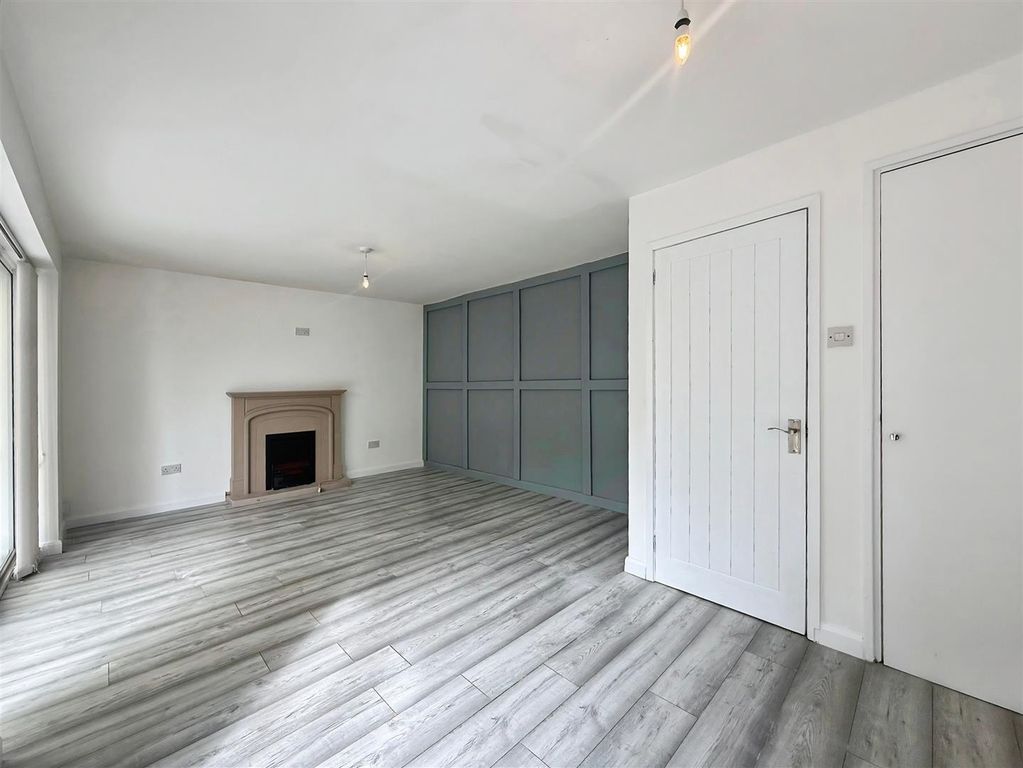 Property photo 2 of 12 Fb1d493A-Whatsapp 20Image 202026-08-17 20At 2011.4