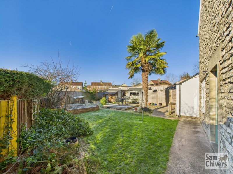 Property photo 3 of 23 Photo 3