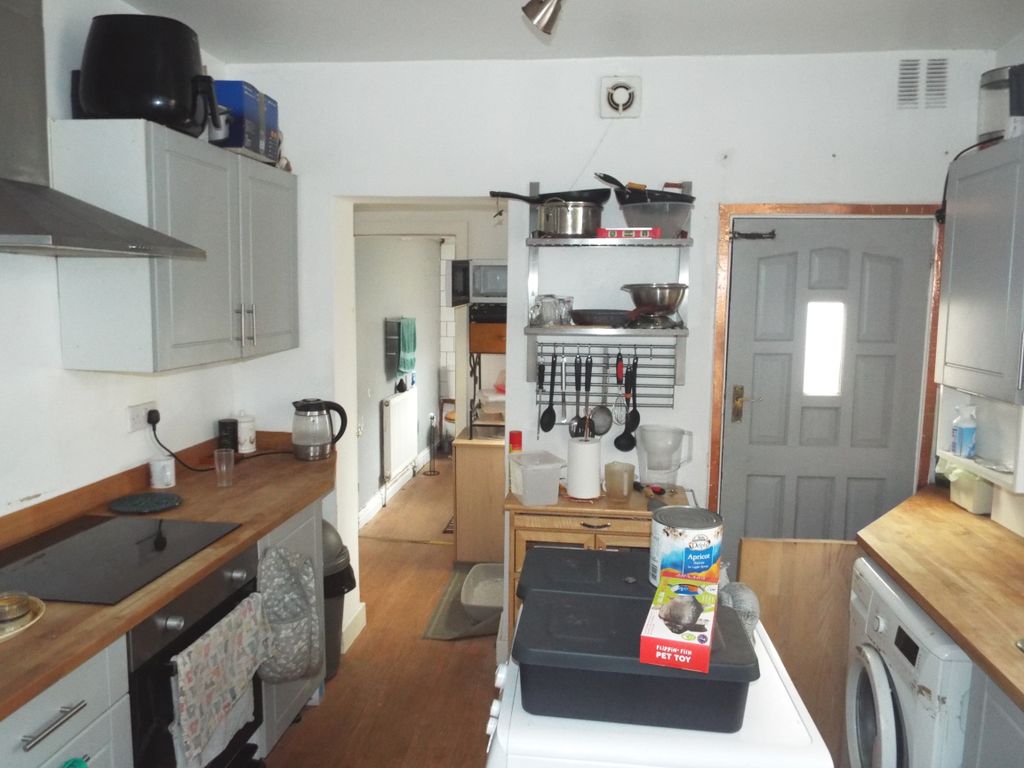 Property photo 3 of 9