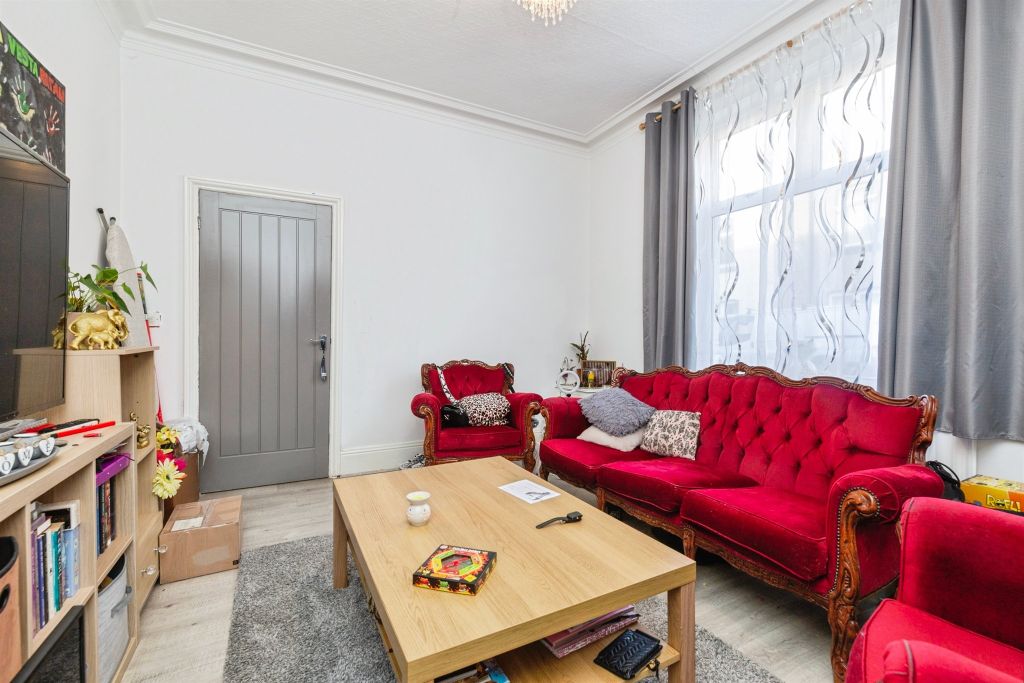 Property photo 3 of 15