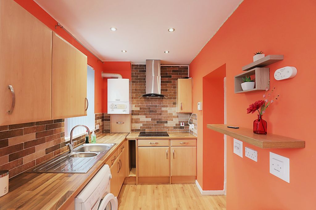 Property photo 2 of 7