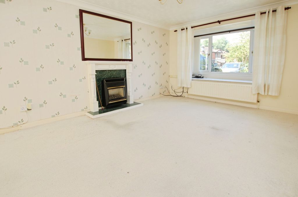 Property photo 3 of 20 4333032
