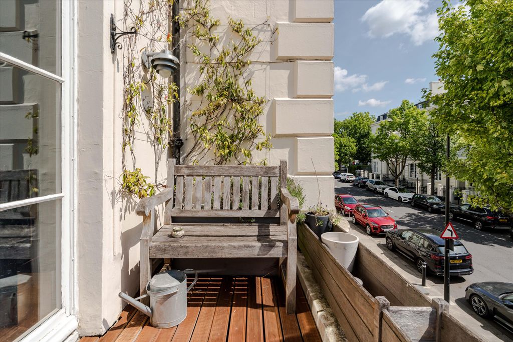 Property photo 3 of 13 Image