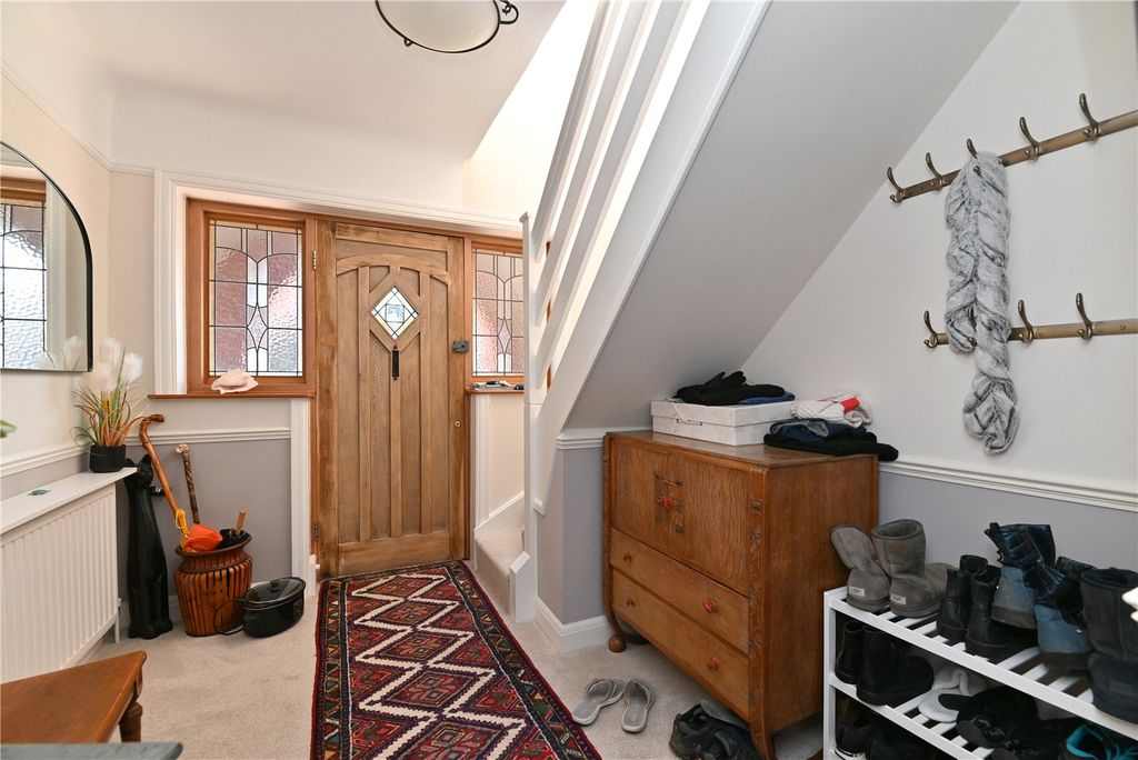 Property photo 2 of 18 Picture No. 17