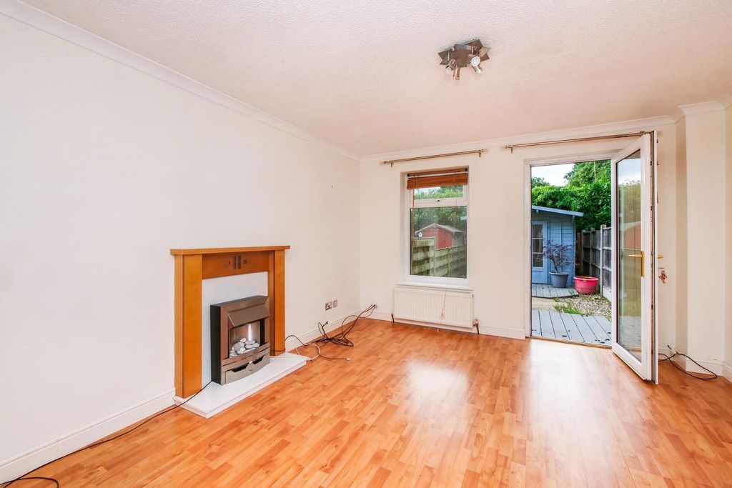 Property photo 2 of 12 Pnmb1171.Jpg