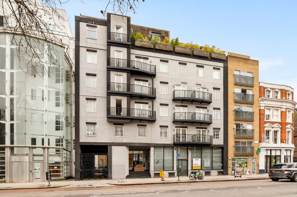 Property photo 2 of 15