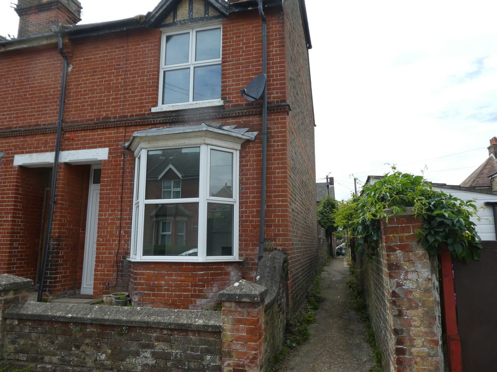 Property photo 1 of 9