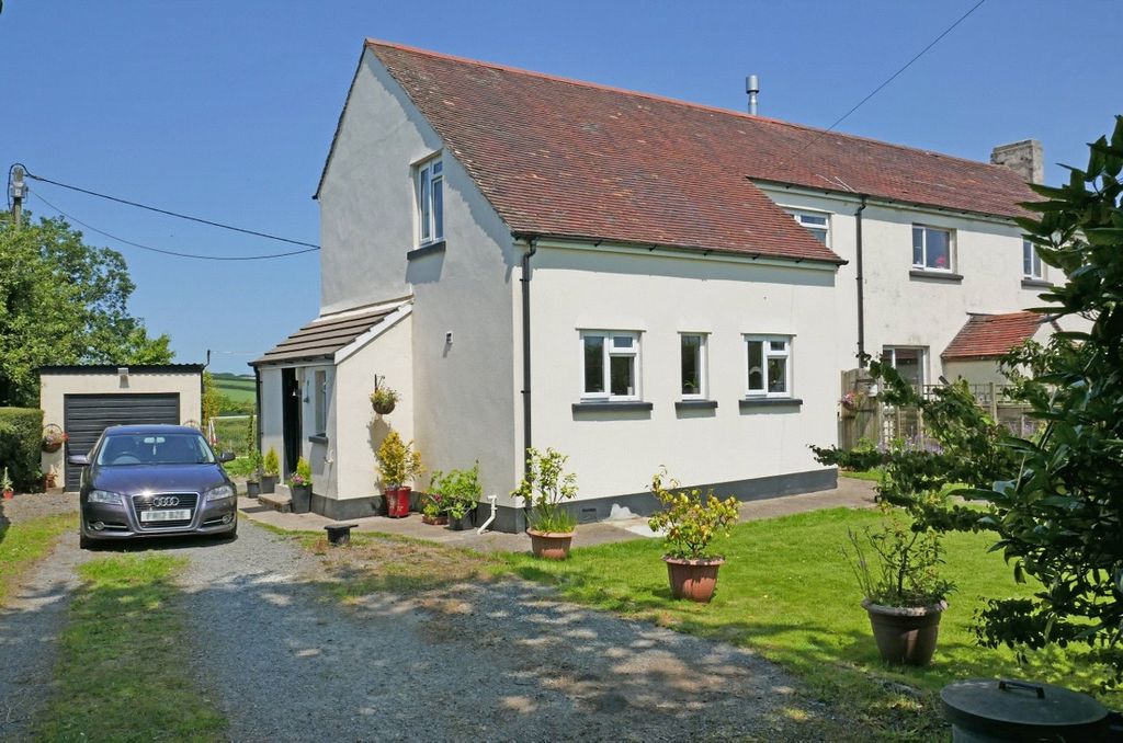 Property photo 1 of 26 Picture No. 44