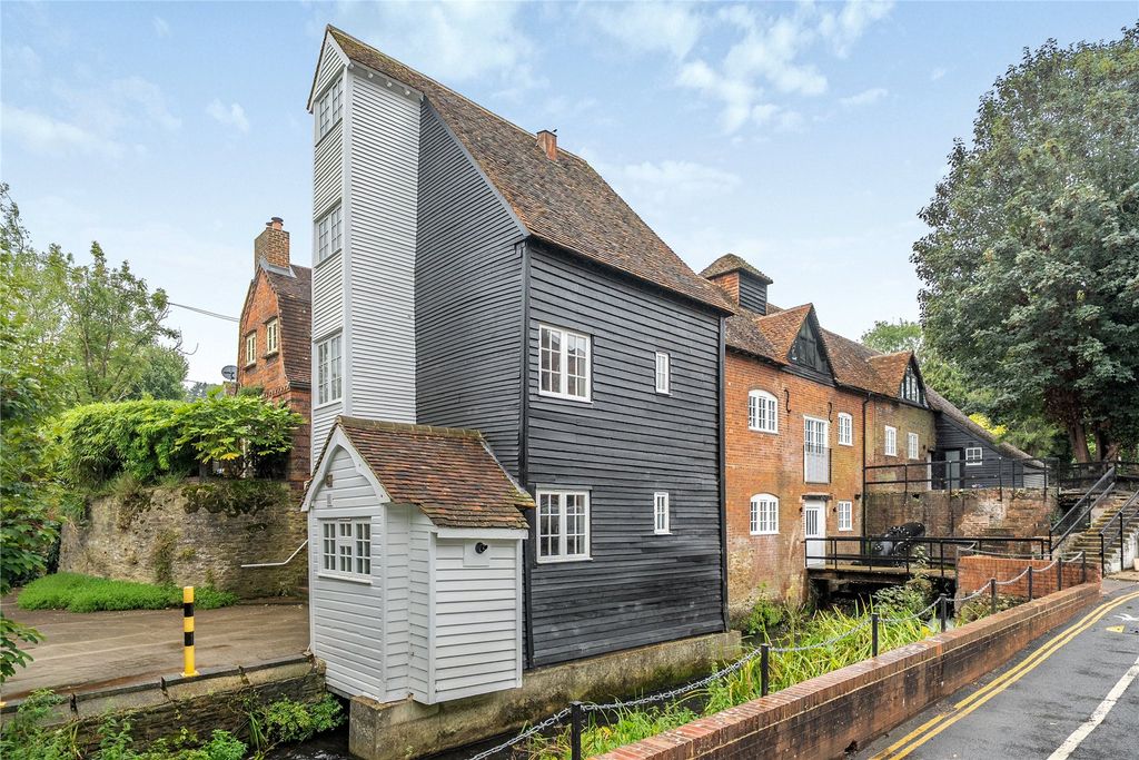 Property photo 3 of 9 Picture No. 05