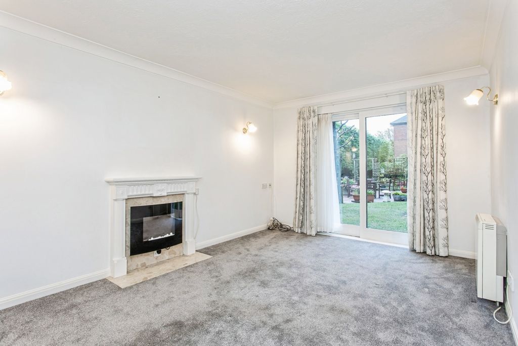 Property photo 3 of 17 Reception Room